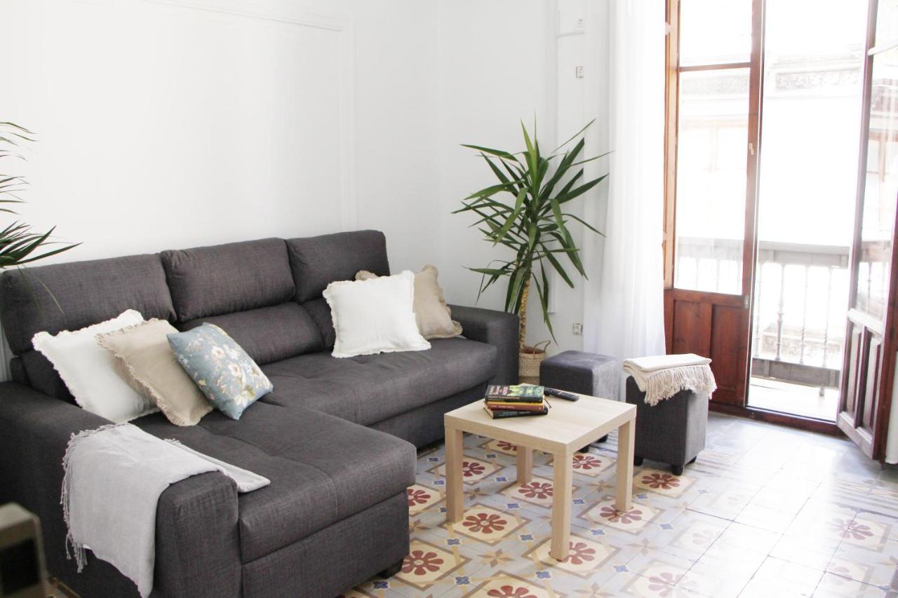 Habitación Cuádruple con balcón y baño compartido