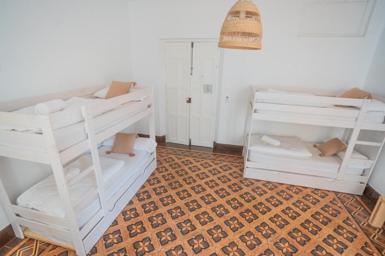 Habitación Cuádruple Confort con baño compartido