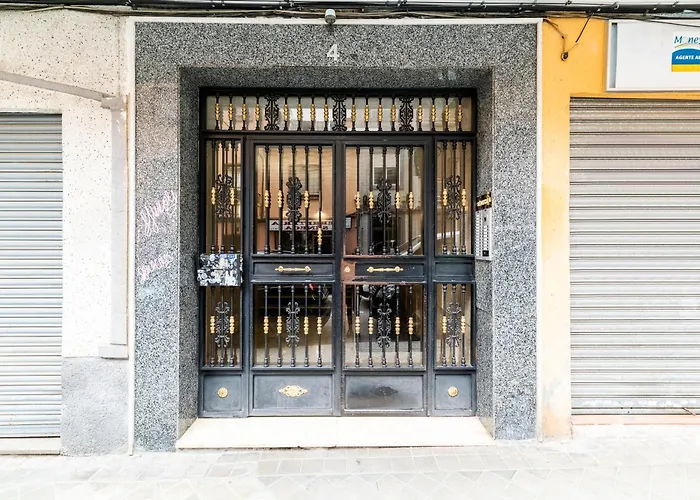 Centro y Confort: Junto a Corte Inglés